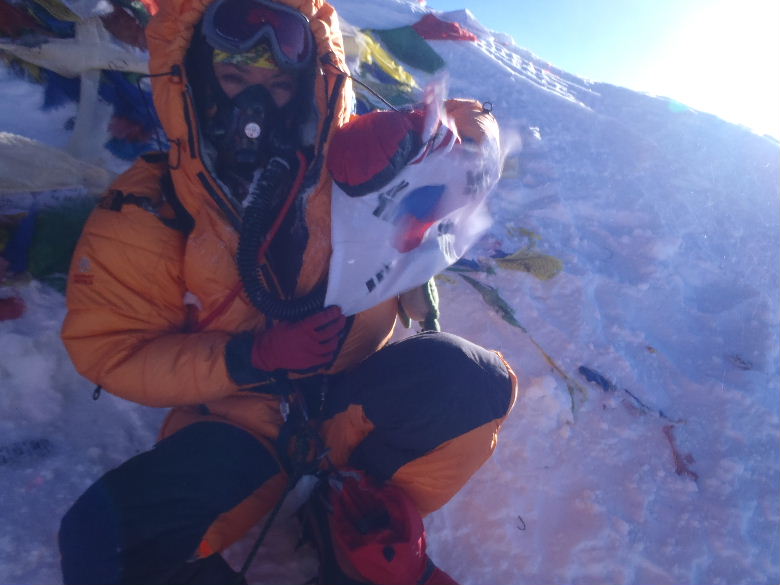 2011_Mt._Everest_211.JPG